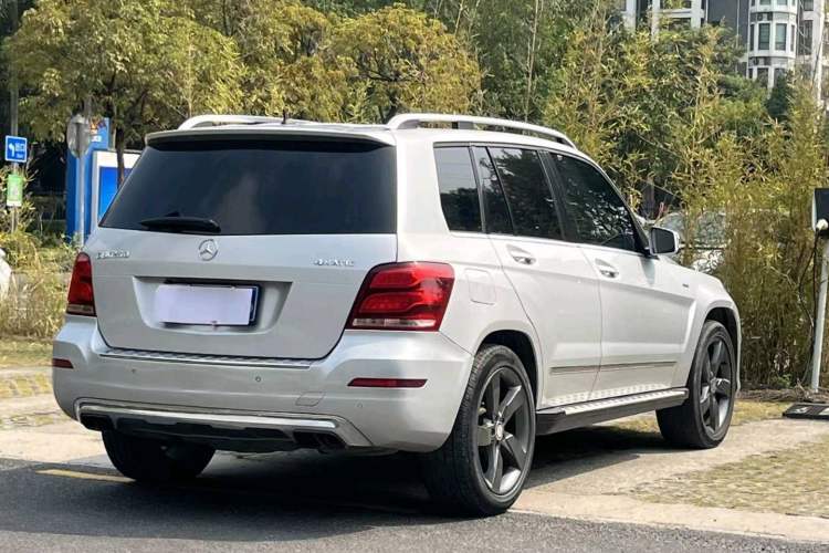 Used Mercedes-Benz GLK-Class 2015 GLK 260 4MATIC Fashion Edition Ultimate Version
