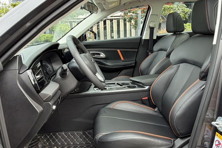 Used CHANGAN OSHAN X7 PLUS 2022 1.5T Blue Whale Edition Automatic Luxury 7-Seater