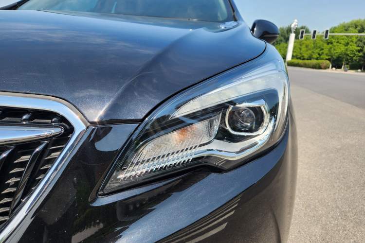 Used Buick Envision 2018 28T Four-Wheel Drive Elite Version