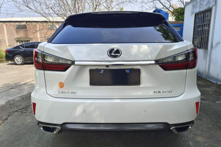 Used Lexus RX 2016 300 4x4 Elegant Edition China VI