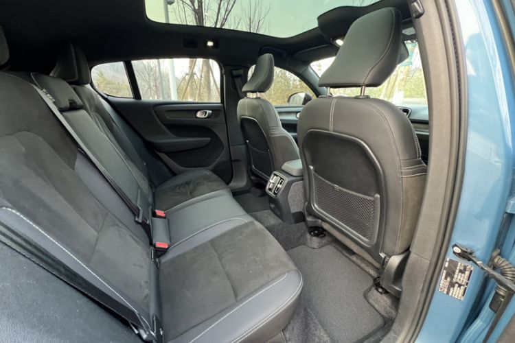 Used Volvo C40 2022 Long-Range PRO Version