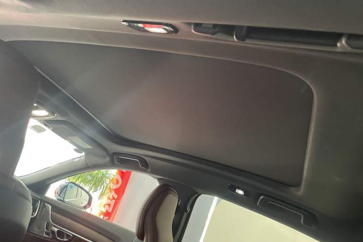 Used Volvo S90 New Energy 2024 Plug-in Hybrid Four-Wheel Drive Long-Range Luxury Smart Edition
