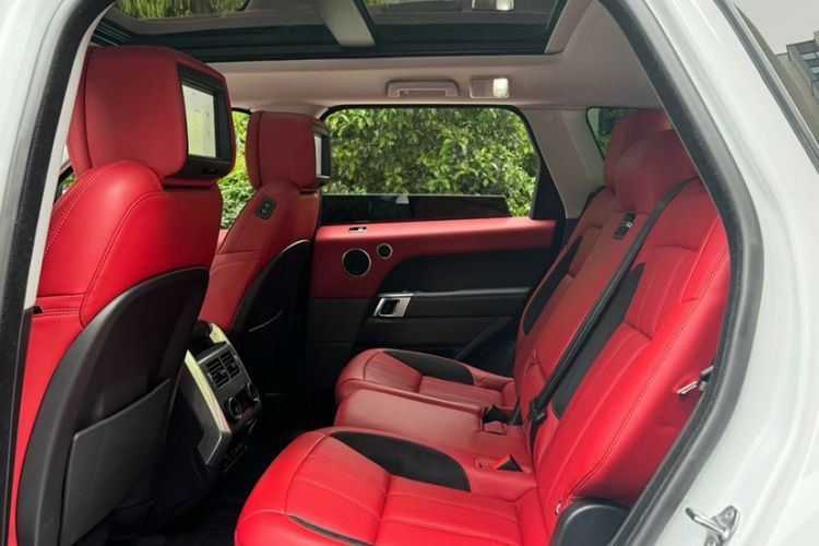 Used Land Rover Range Sport 2021 3.0 L6 YAO Black Edition