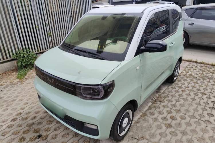 Used Wuling Hongguang MINIEV 2022 Macaron Fashion Model Lithium Iron Phosphate
