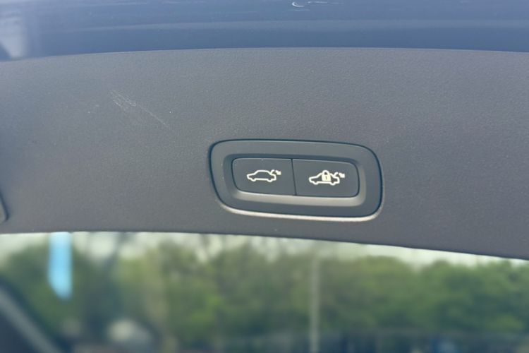 Used Lynk & Co 05 2022 2.0T Two-Wheel Drive Shine Halo
