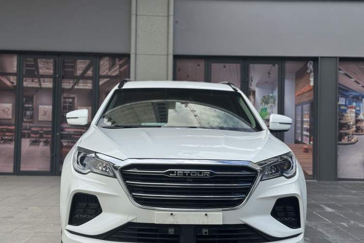 Used JETOUR X70 2020 1.5T DCT Comfort Edition 7-Seater