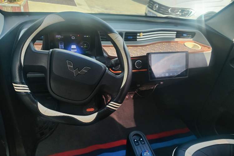 Used Wuling Hongguang MINIEV 2022 Macaron Fashion Edition Lithium-Nickel-Cobalt-Alpha-oxide