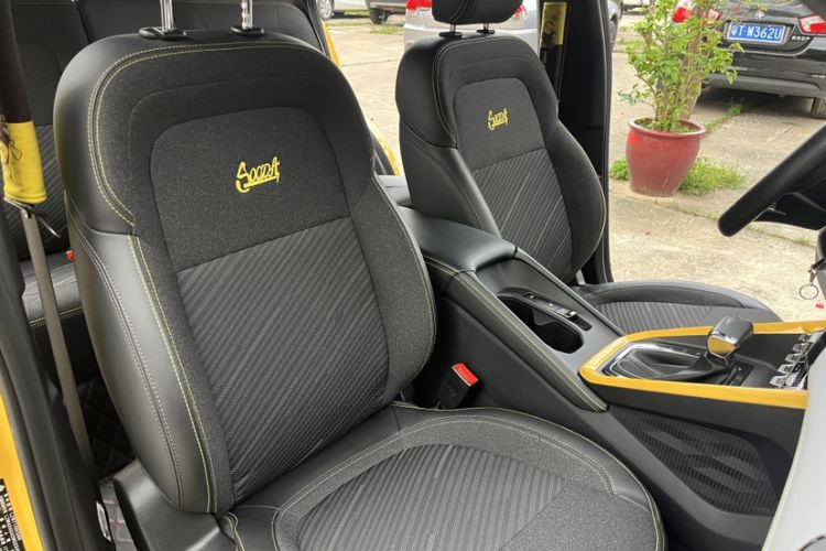 Used Baojun RS-3 2022 SOODA 1.5L CVT Pioneer Edition Headliner