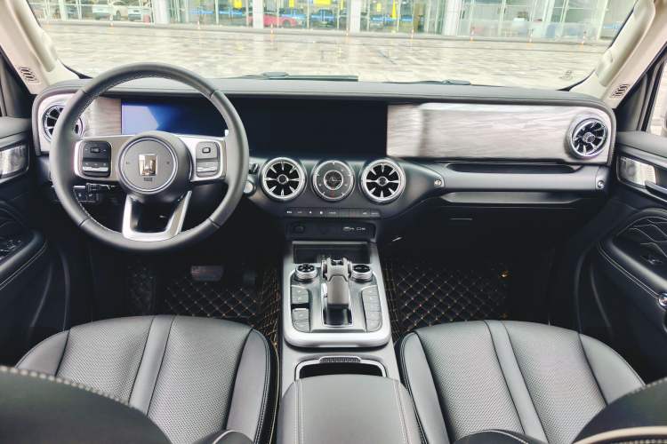 Used Tank 300 2023 City Edition 2.0T—Stylish as Ever