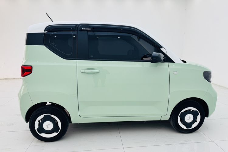 Used Wuling Hongguang MINIEV 2022 Macaron Premium Model – Lithium Iron Phosphate Exterior 10