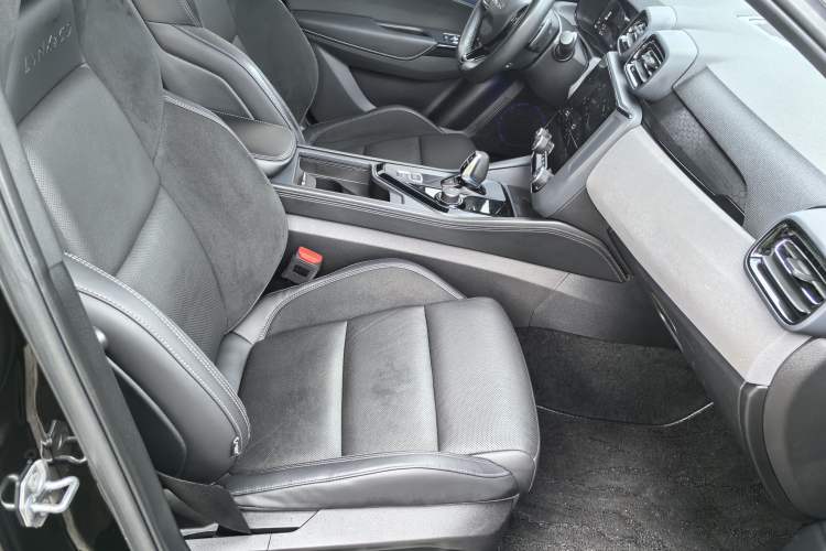 Used Lynk & Co 03 2022 2.0TD DCT JingPro