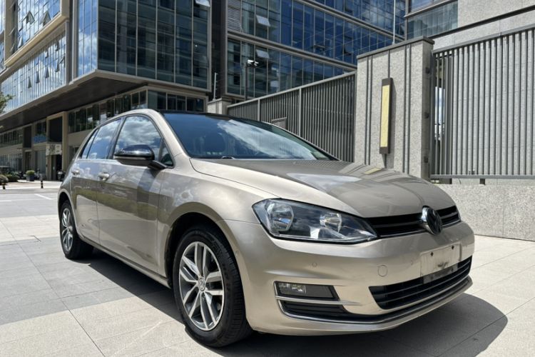 Used Volkswagen Golf 2017 230TSI Automatic Luxury Million-Vehicle Commemorative Edition