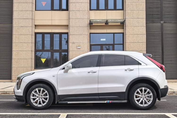 Used Cadillac XT4 2022 28T Two-Wheel Drive Fashion Edition Exterior 6