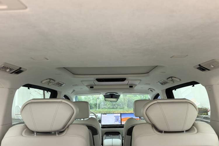 Used Wey Gaoshan 2025 Four-Wheel Drive Alpine 8