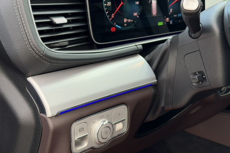 Used Mercedes-Benz GLS 2021 GLS 400 4MATIC Interior 11