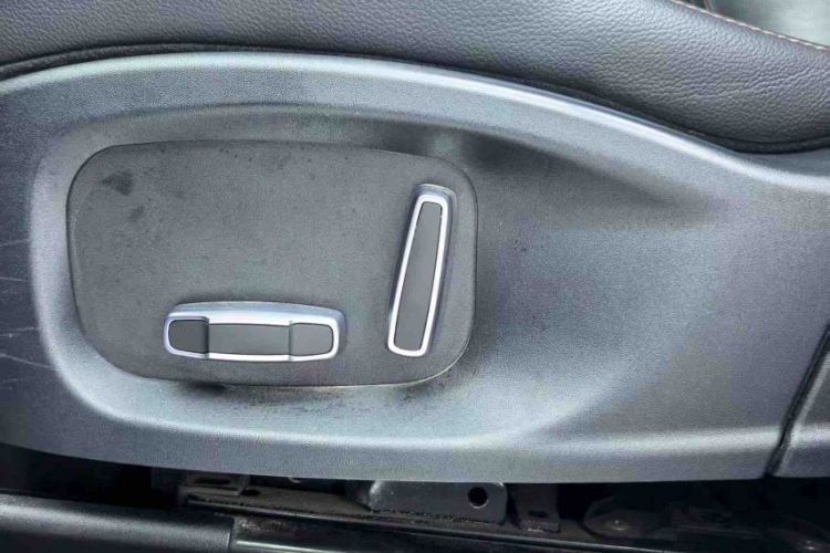 Used Jaguar F-PACE 2019 2.0T Four-Wheel Drive Urban Luxury Edition