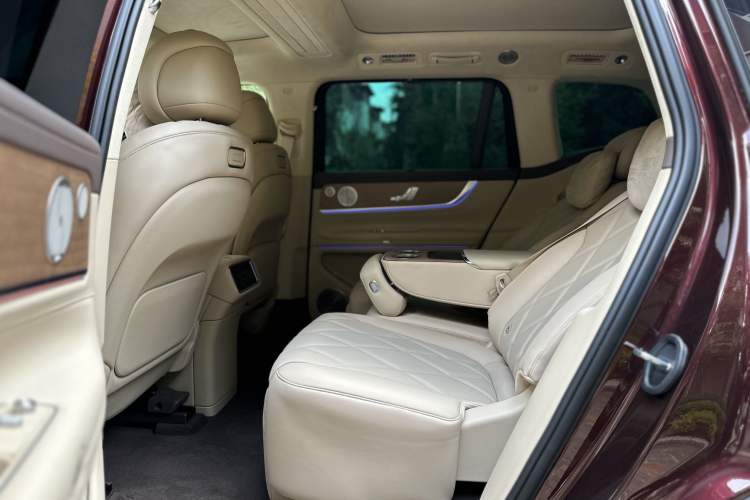 Used Hima AITO M9 2025 Model Range-Extending Ultra 52kWh 4-Seater Version