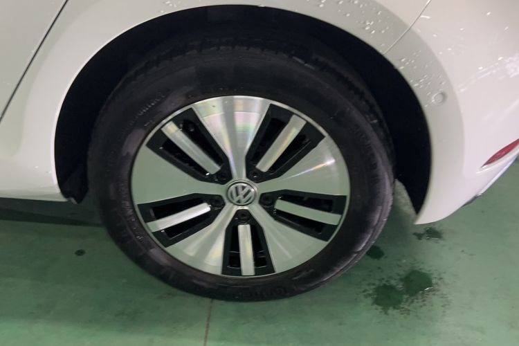 Used Volkswagen Golf New Energy 2018 e-Golf Exterior 2