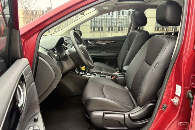 Used Nissan Tiida 2019 1.6L CVT Smart Drive Version China VI Standard
