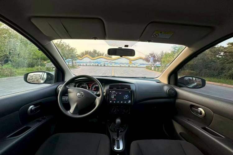 Used Nissan Livina 2015 1.6XE CVT Comfort Edition