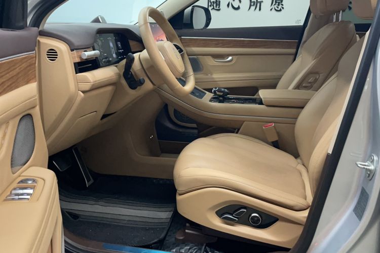 Used Hima AITO M7 2024 1.5T Intelligent Driving 4WD Max Edition 5 Seats Driver Seat