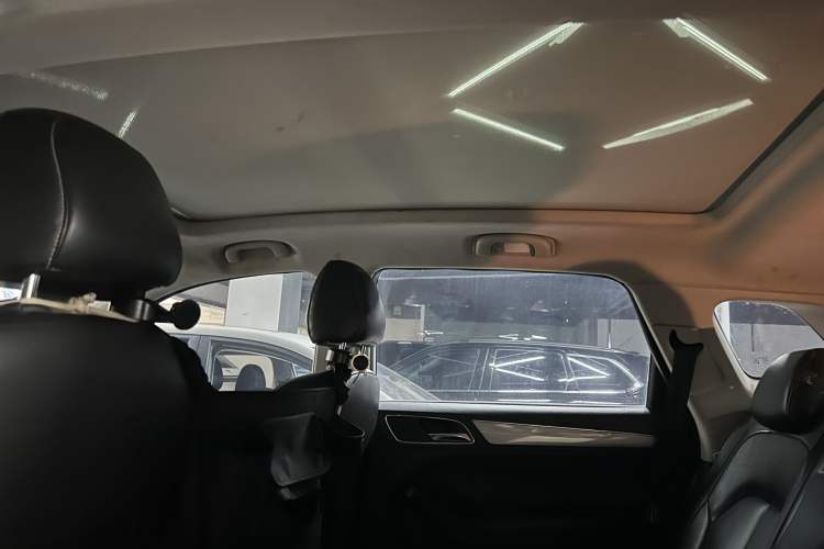 Used Roewe RX5 2016 20T Two-Wheel Drive Manual Flagship Edition