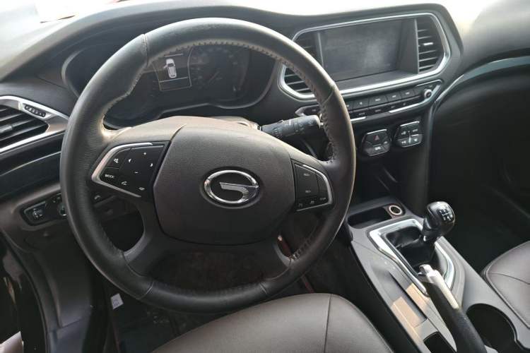 Used GAC Trumpchi GS4 2015 200T Manual Luxury Edition