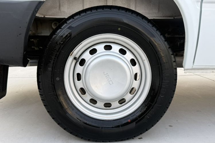 Used JMC Transit 2019 2.8T Commercial Version Short Wheelbase Mid-Roof 6-Seater China VI JX493 Exterior 2