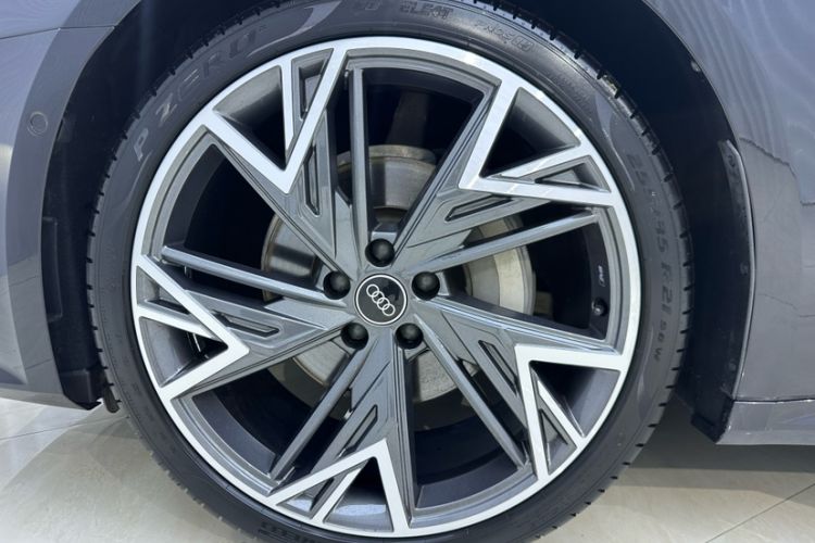 Used Audi A7L 2022 45 TFSI quattro S-line Black Warrior Edition Exterior 6