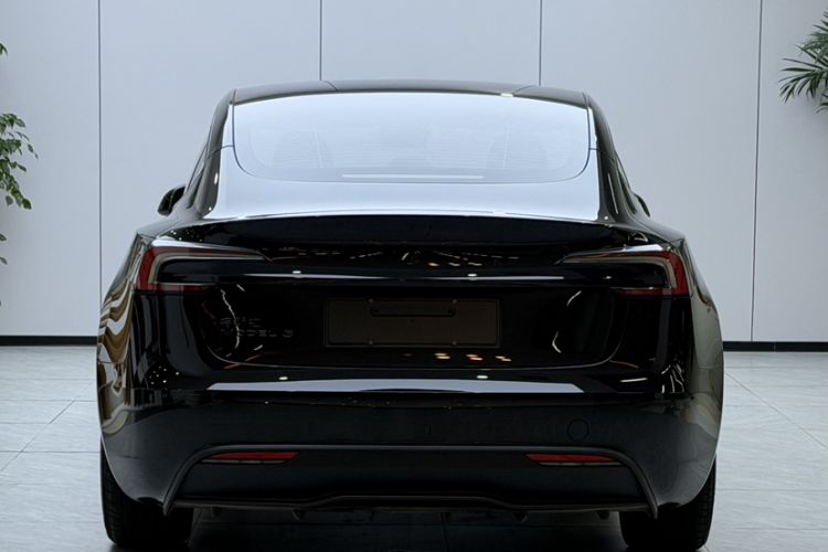 Used Tesla Model 3 2025 Model Revised Rear-Wheel-Drive Version Exterior 2