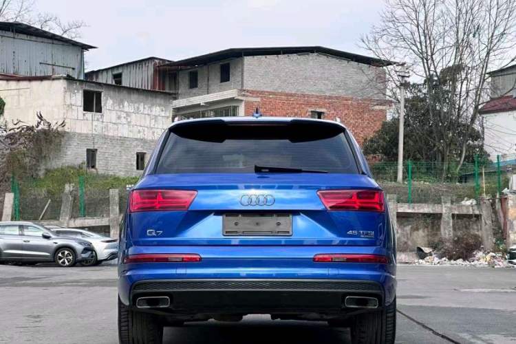 Used Audi Q7 2016 45 TFSI Technology Edition Exterior 3