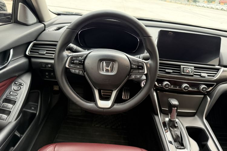 Used Honda Accord 2022 260TURBO Phantom Night · Prestige Edition