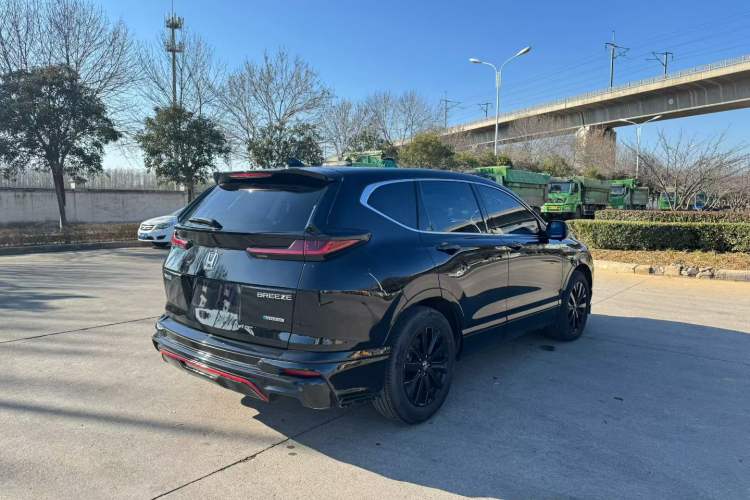 Used Honda Breeze 2021 Rui Hybrid 2.0L 2WD Rui Luxury Edition
