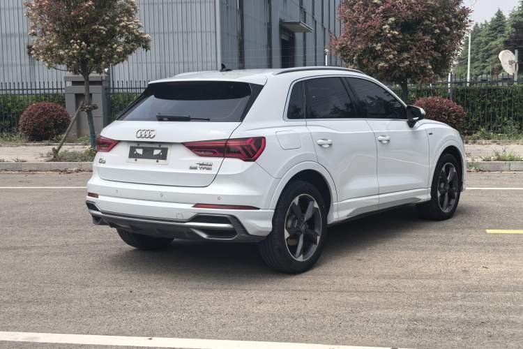 Used Audi Q3 2020 35 TFSI Fashion Dynamic Model