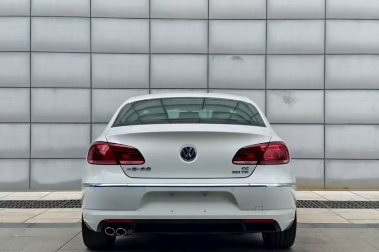 Used Volkswagen FAW-Volkswagen CC 2016 1.8TSI Prestige Model