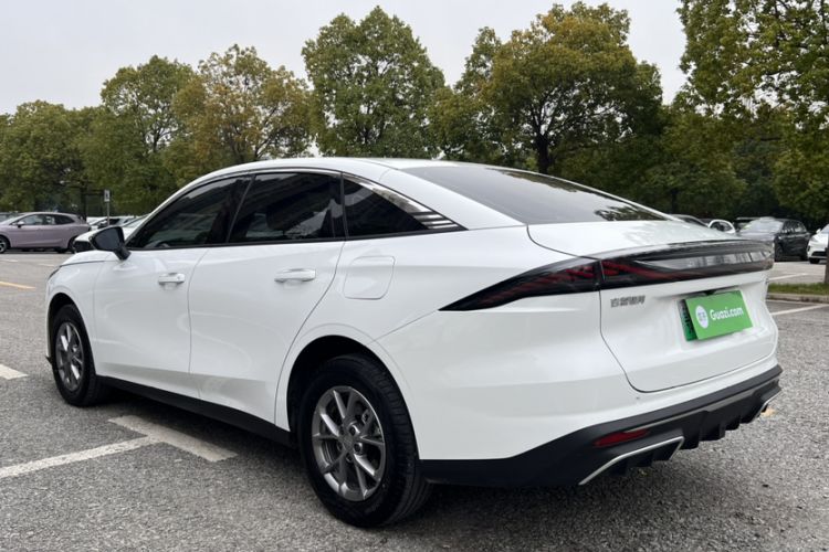 Used Geely Galaxy L6 2025 EM-i 60km Launch Edition
