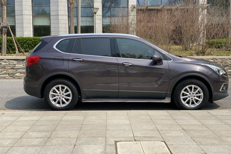 Used Buick Envision 2016 20T Two-Wheel-Drive Elite Model Exterior 3