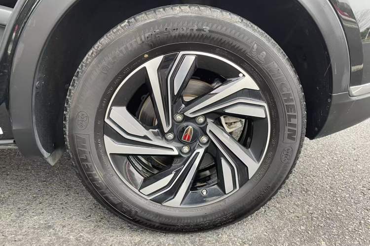 Used Hongqi HS5 2022 Revised Version 2.0T Smart Connect Flagship Edition