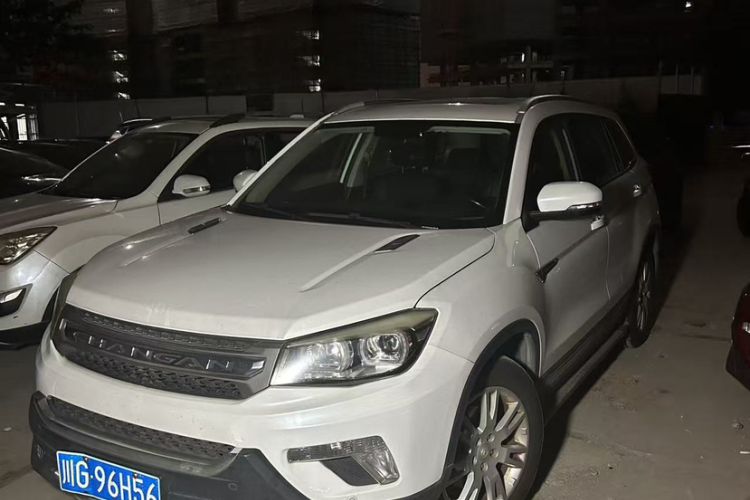 Used CHANGAN CS75 2015 1.8T Automatic 4x4 Prestige Model China V Emission Standard
