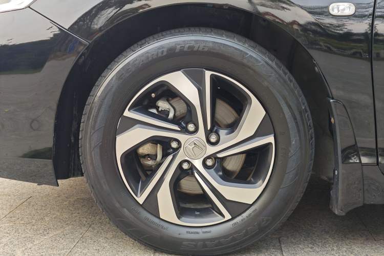 Used Honda Accord 2016 2.0L Elite Edition Exterior 6