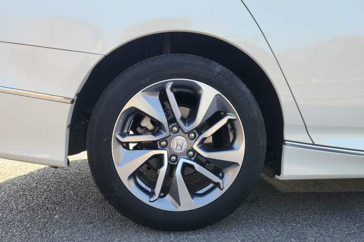 Used Honda Inspire 2019 260TURBO Elegant Edition China VI Emission Standard
