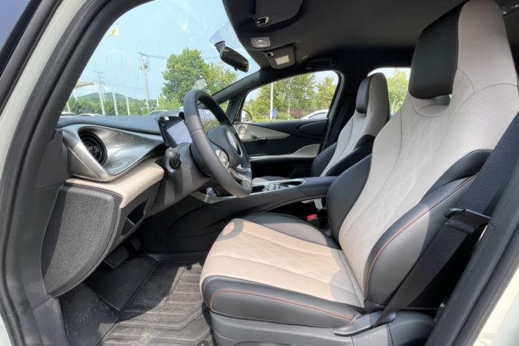 Used BYD Dolphin 2025 420km Free Edition
