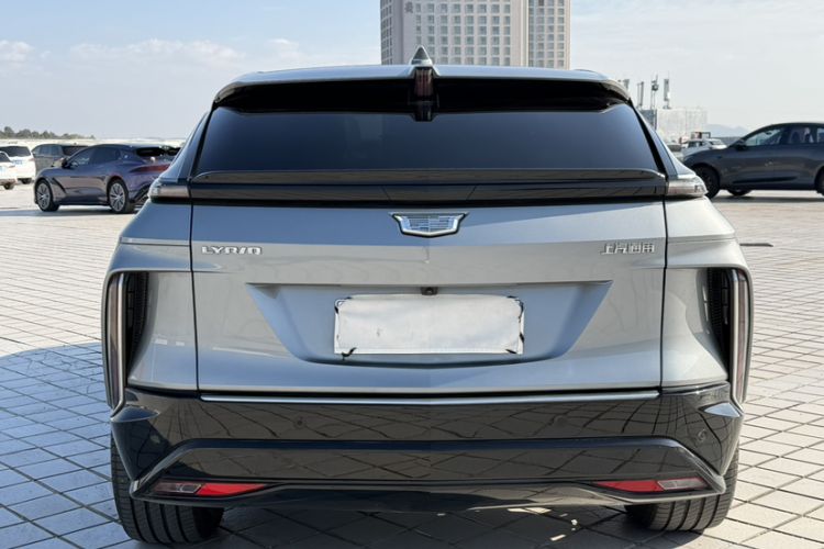 Used Cadillac LYRIQ 2024 Rear-Drive Standard Range Luxury Edition
