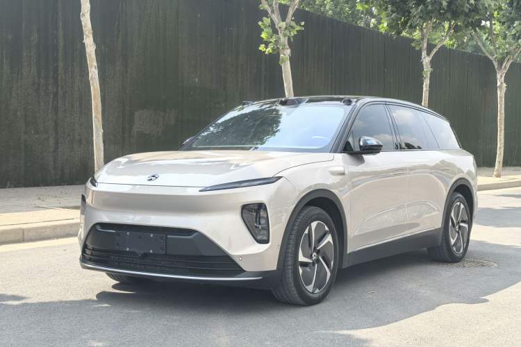 Used Nio ES8 2024 75 kWh Executive Edition