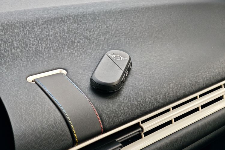 Used MINI Electric MINI COOPER 2024 456km COOPER E Classic Edition
