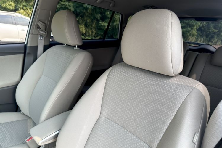 Used Toyota Verso 2015 180E CVT Crossover Edition
