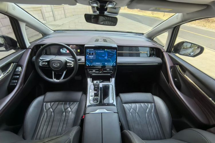 Used GAC Trumpchi M8 2024 Master Series 400T Ultimate Edition Interior 1