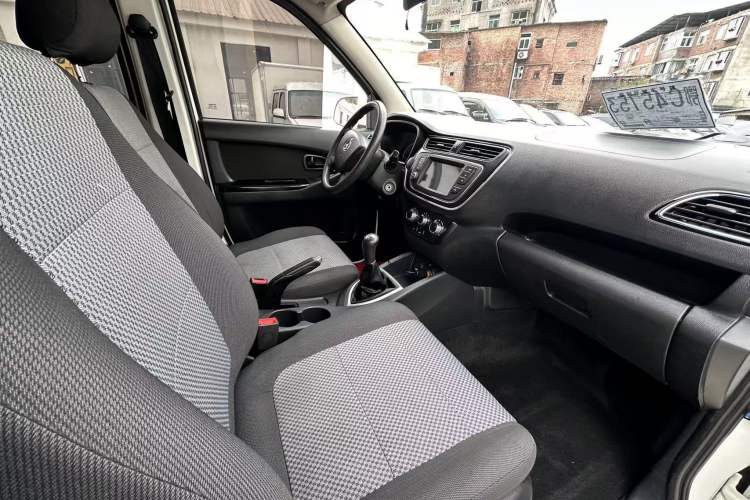 Used CHANGAN KAICHENG Ounuo S 2021 1.5L Ono S Smart Edition Single-Steaming Air-Conditioned Bus JL473QG Interior 3