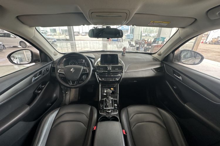 Used BORGWARD BX5 2017 20TGDI Automatic Two-Wheel Drive Pioneer Edition
