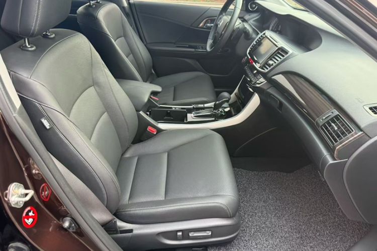 Used Honda Accord 2016 2.4L Prestige Edition
